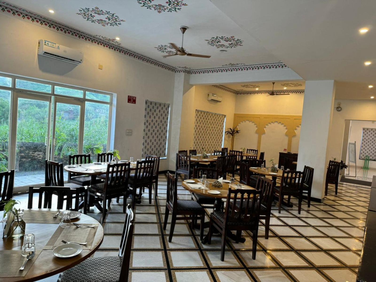 Jag Aravali Resort Udaipur- Experience Nature Away From City Hustle Exterior foto